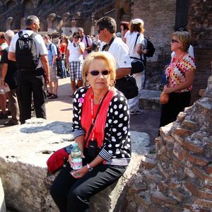 Meet your Posher, Janet